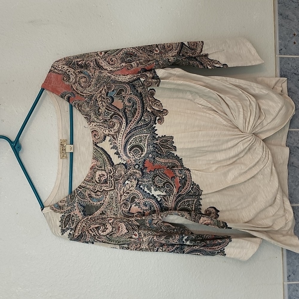 3/4 sleeve top